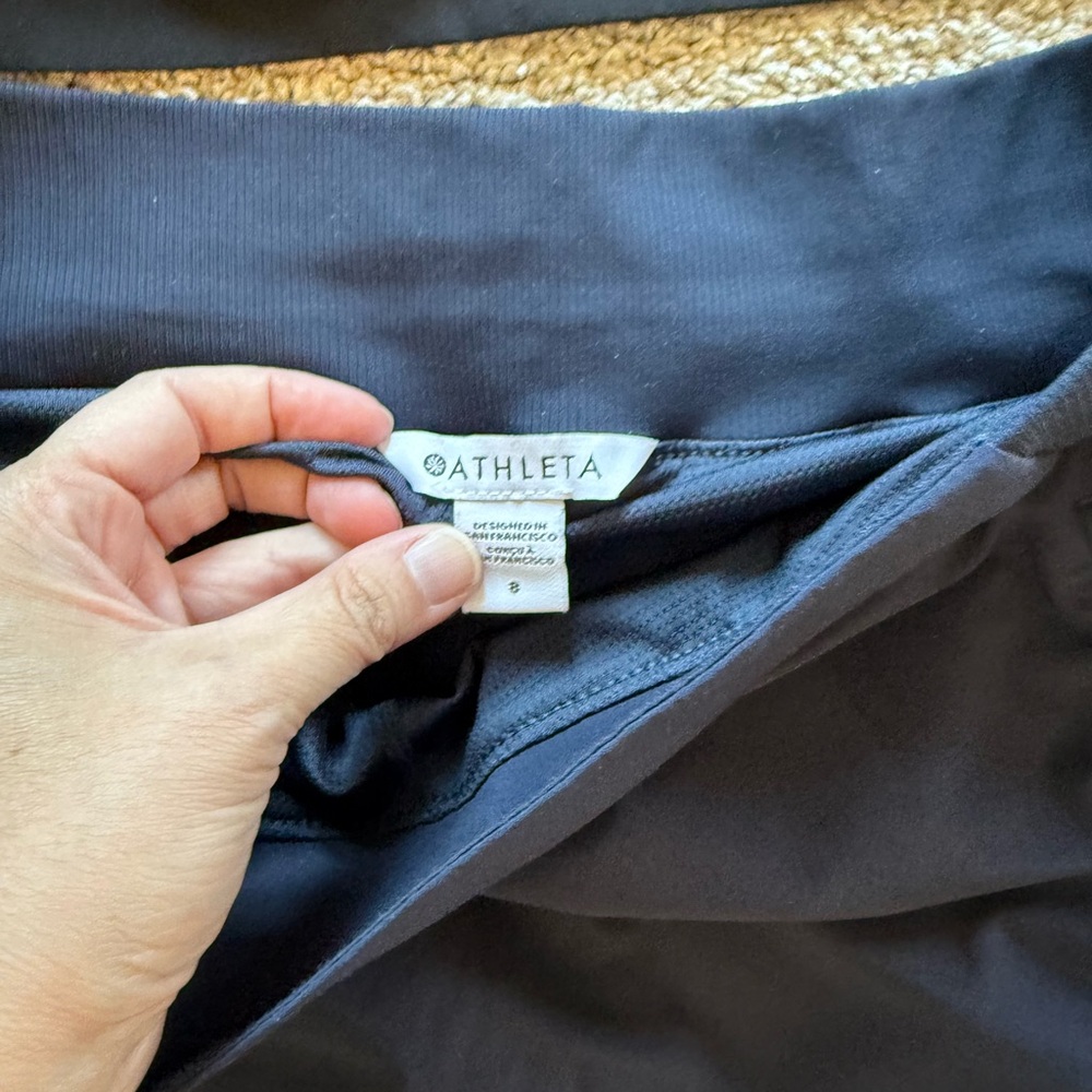 Athleta Brooklyn skort (2 ) size 8 - Picture 4 of 5